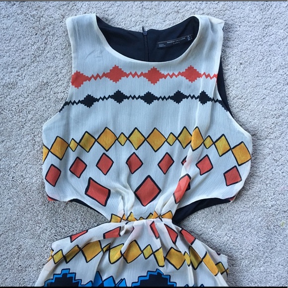 Zara Cutout Tribal Print Dress - Picture 3 of 3